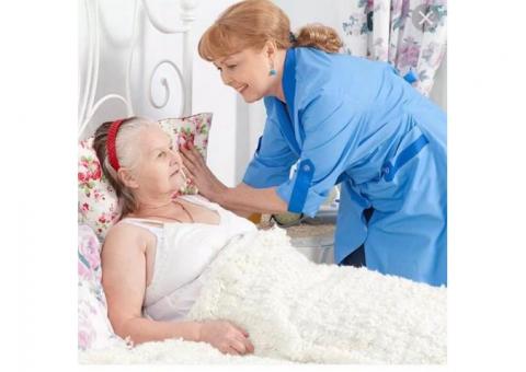 Нужна помощница на 4 часа в день для женщины 95 лет в здравом уме